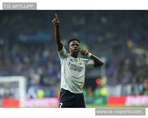 阿斯：维尼修斯希望继续为皇马效力，续约谈判已步入正轨